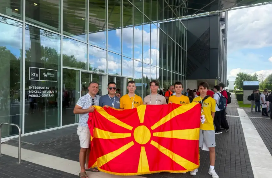 Јуниорите ја продолжуваат традицијата: Бронзен медал за Македонија на Европската јуниорска олимпијада по информатика што се одржува во Каунас, Литванија